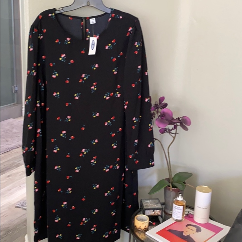 Floral shift dress